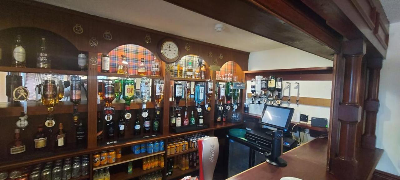 Gordon Arms Hotel Fochabers Exterior photo